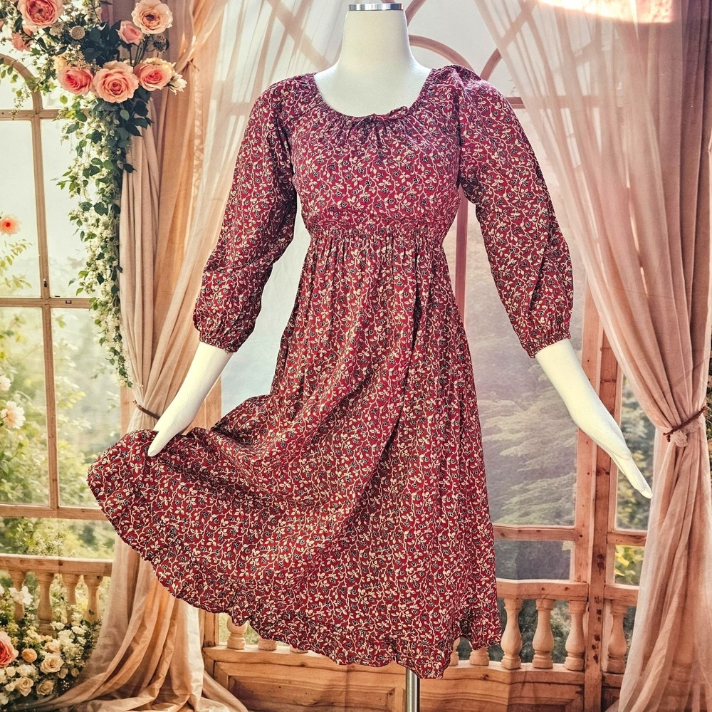 Vintage 1970s Dress Empire Waist Floral Viney Print Maroon Beige Half Sleeve